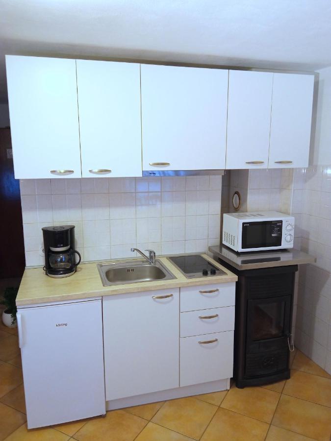 Old Town Vrsar, Apartments Danica & Zoran Exterior photo